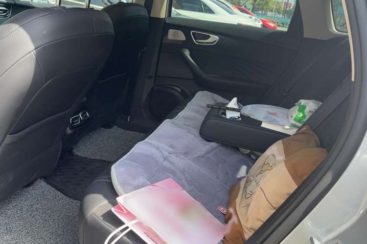 Used Roewe D7 2023 DMH 125km Excellence Edition Interior 1