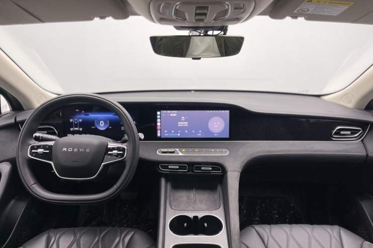 Used Roewe D7 2023 DMH 125km Excellence Edition Interior 1