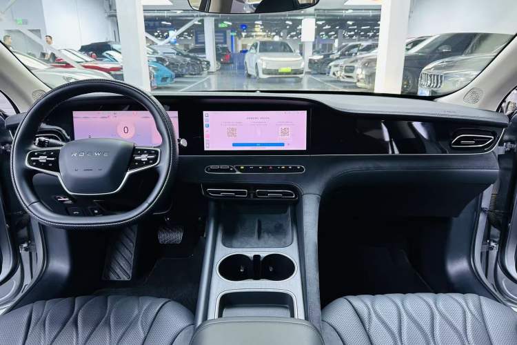 Used Roewe D7 2023 DMH 125km Flagship Edition Interior 1