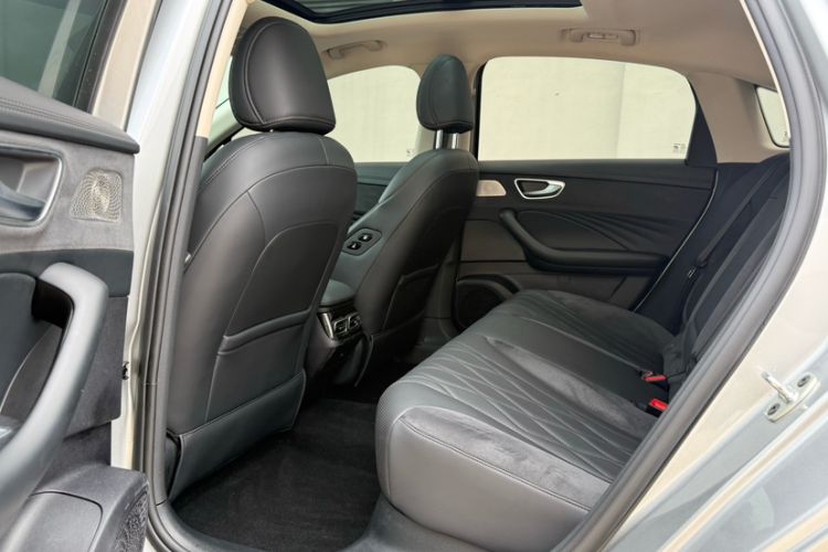 Used Roewe D7 2023 DMH 125km Flagship Edition Interior 11