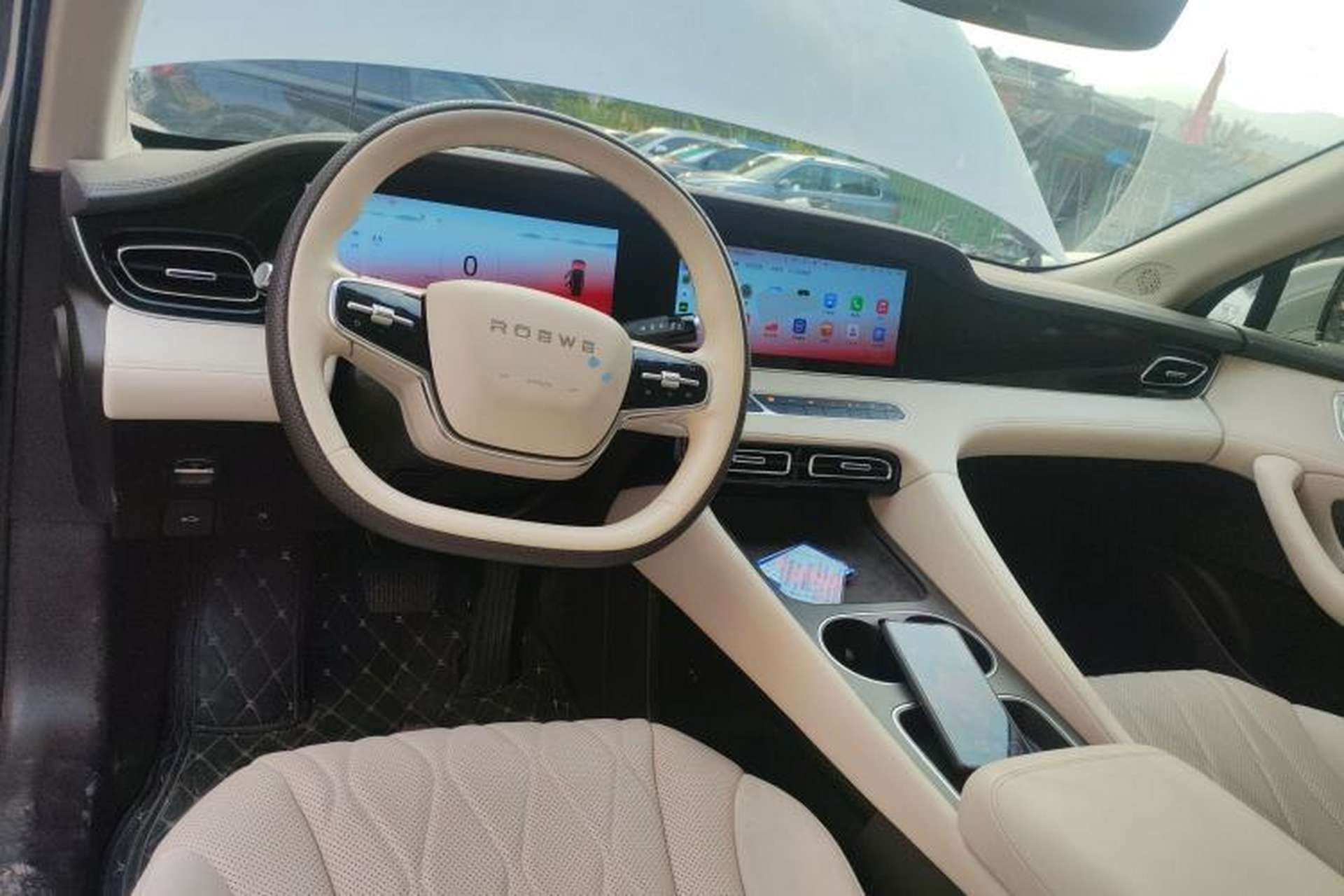 Used Roewe D7 2023 DMH 125km Excellence Edition Interior 2