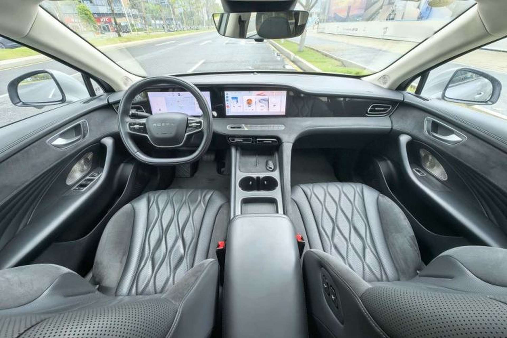 Used Roewe D7 2023 DMH 125km Flagship Edition Interior 4