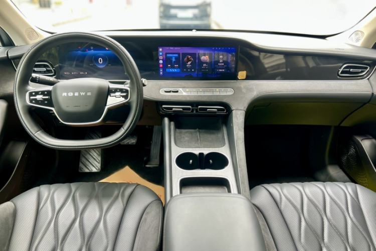 Used Roewe D7 2023 DMH 125km Flagship Edition Interior 5