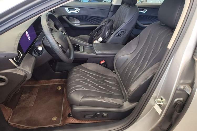 Used Roewe D7 2023 DMH 125km Flagship Edition Left Front Seat