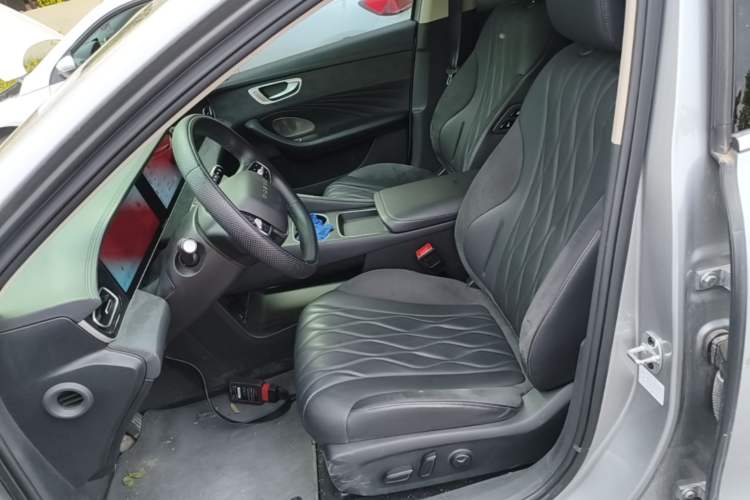 Used Roewe D7 2023 DMH 125km Flagship Edition Left Front Seat