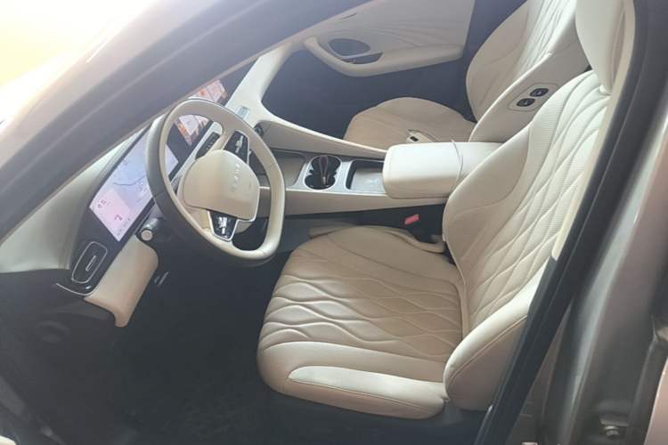 Used Roewe D7 2023 EV 510km Rear-Drive Flagship Edition Left Front Seat