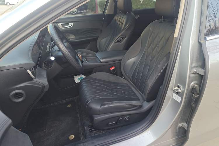 Used Roewe D7 2023 DMH 125km Flagship Edition Left Front Seat