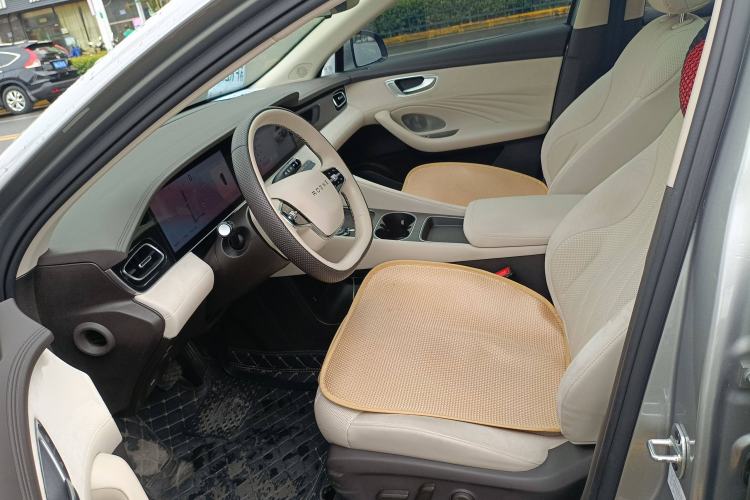 Used Roewe D7 2023 DMH 125km Excellence Edition Left Front Seat