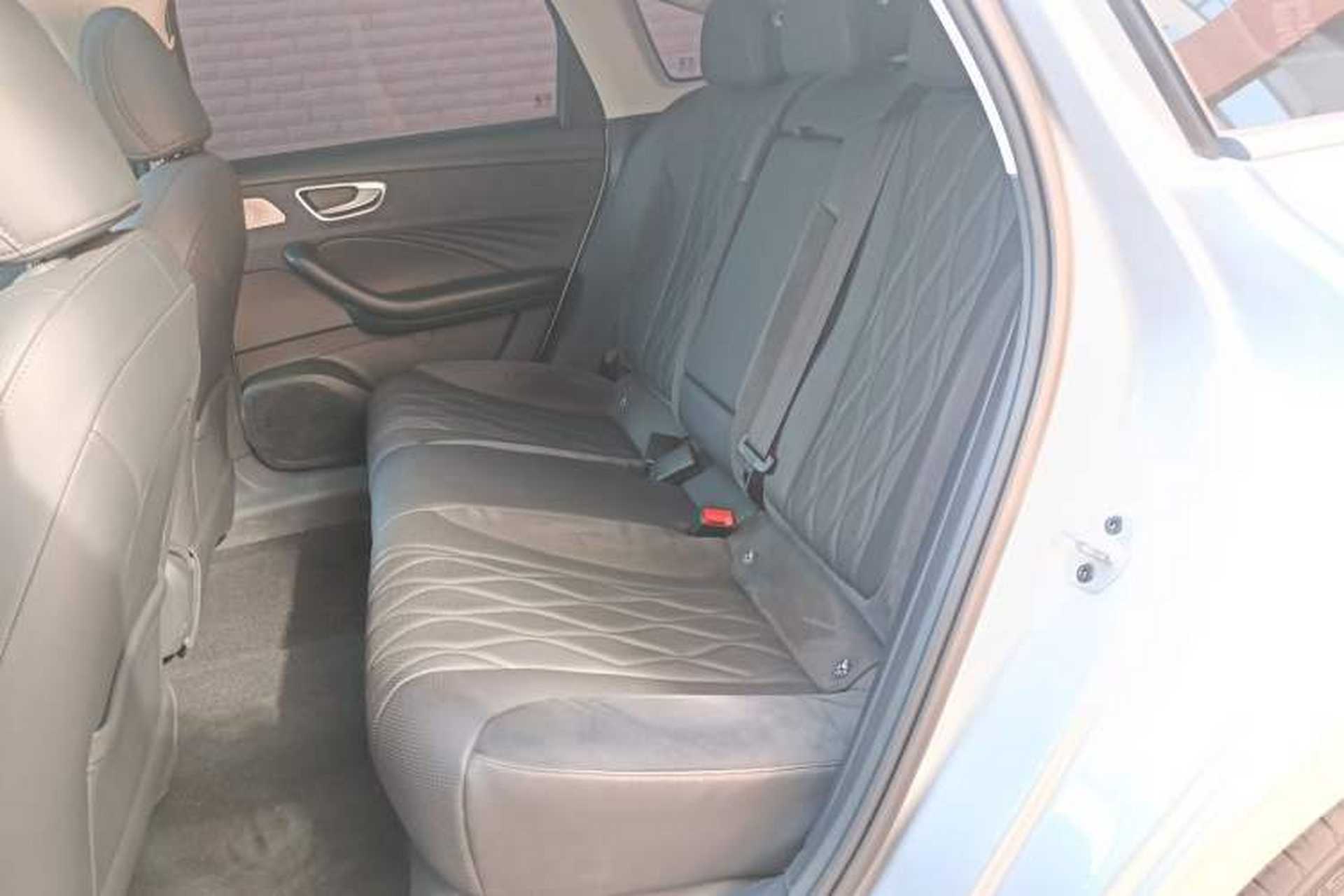 Used Roewe D7 2023 DMH 125km Flagship Edition Left Rear Seat