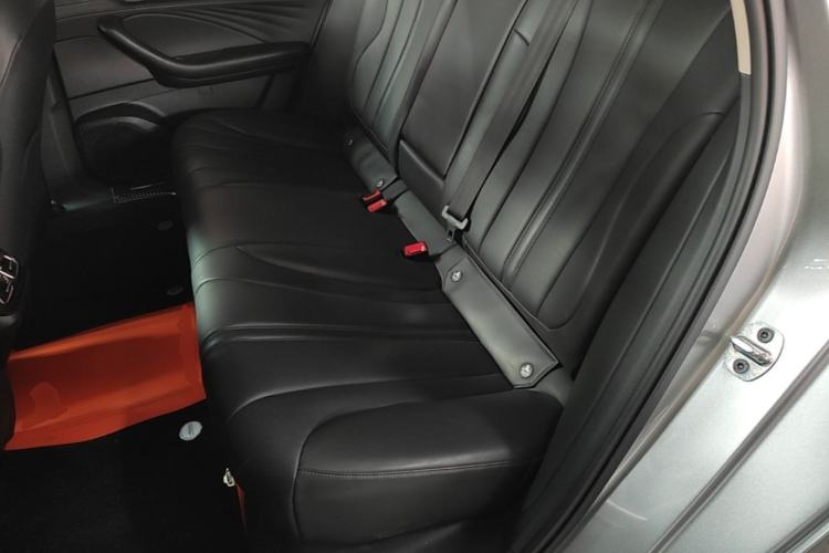 Used Roewe D7 2023 DMH 125km Superior Edition Left Rear Seat