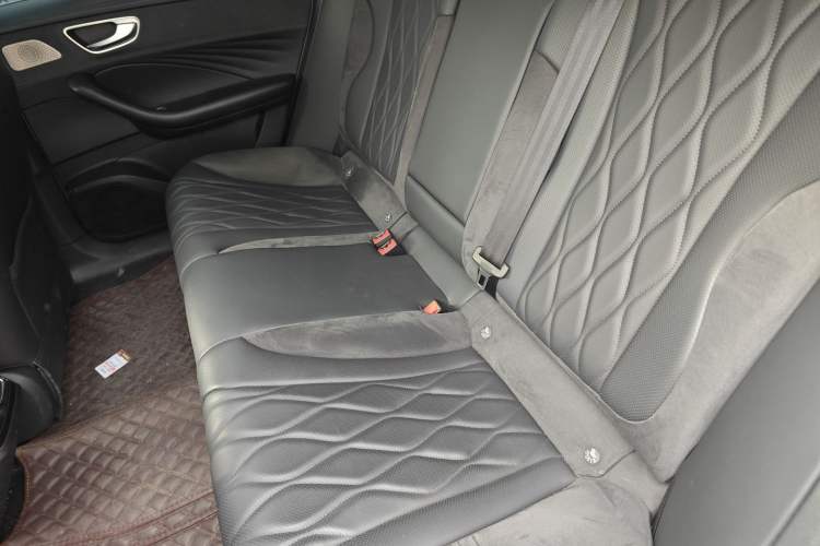 Used Roewe D7 2023 DMH 125km Flagship Edition Left Rear Seat