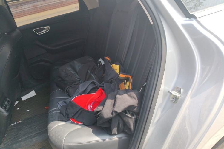 Used Roewe D7 2023 DMH 125km Superior Edition Left Rear Seat
