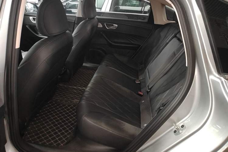 Used Roewe D7 2023 DMH 125km Flagship Edition Left Rear Seat
