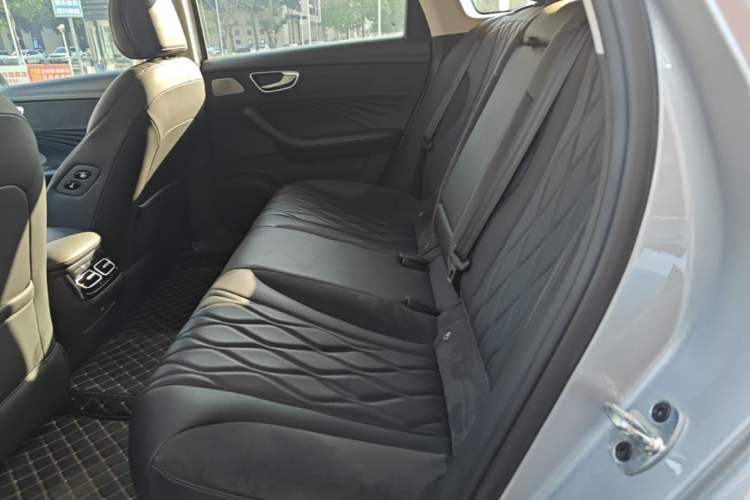 Used Roewe D7 2023 DMH 125km Flagship Edition Left Rear Seat