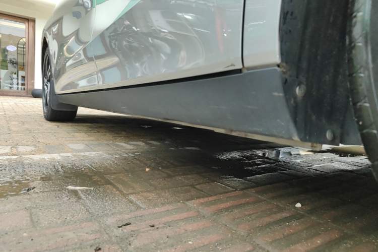 Used Roewe D7 2023 DMH 125km Excellence Edition Left Side Sill
