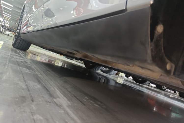 Used Roewe D7 2023 DMH 125km Flagship Edition Left Side Sill