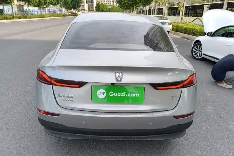 Used Roewe D7 2023 DMH 125km Flagship Edition Rear