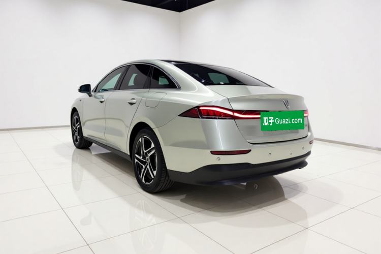 Used Roewe D7 2023 DMH 125km Flagship Edition Rear Left 45 Deg