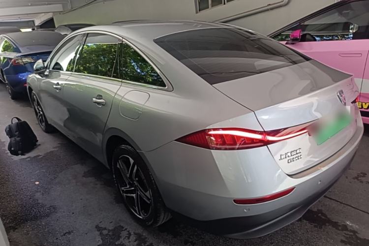 Used Roewe D7 2023 DMH 125km Flagship Edition Rear Left 45 Deg