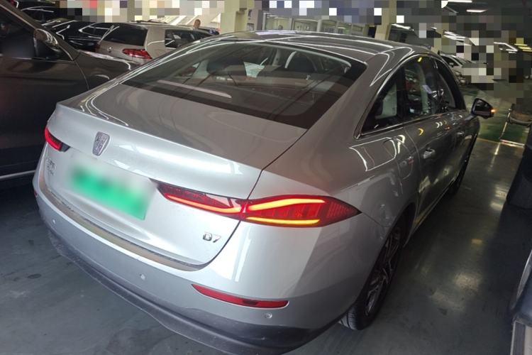 Used Roewe D7 2023 DMH 125km Flagship Edition Rear Right 45 Deg