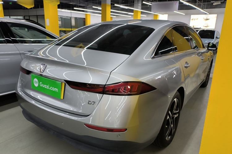 Used Roewe D7 2023 DMH 125km Excellence Edition Rear Right 45 Deg
