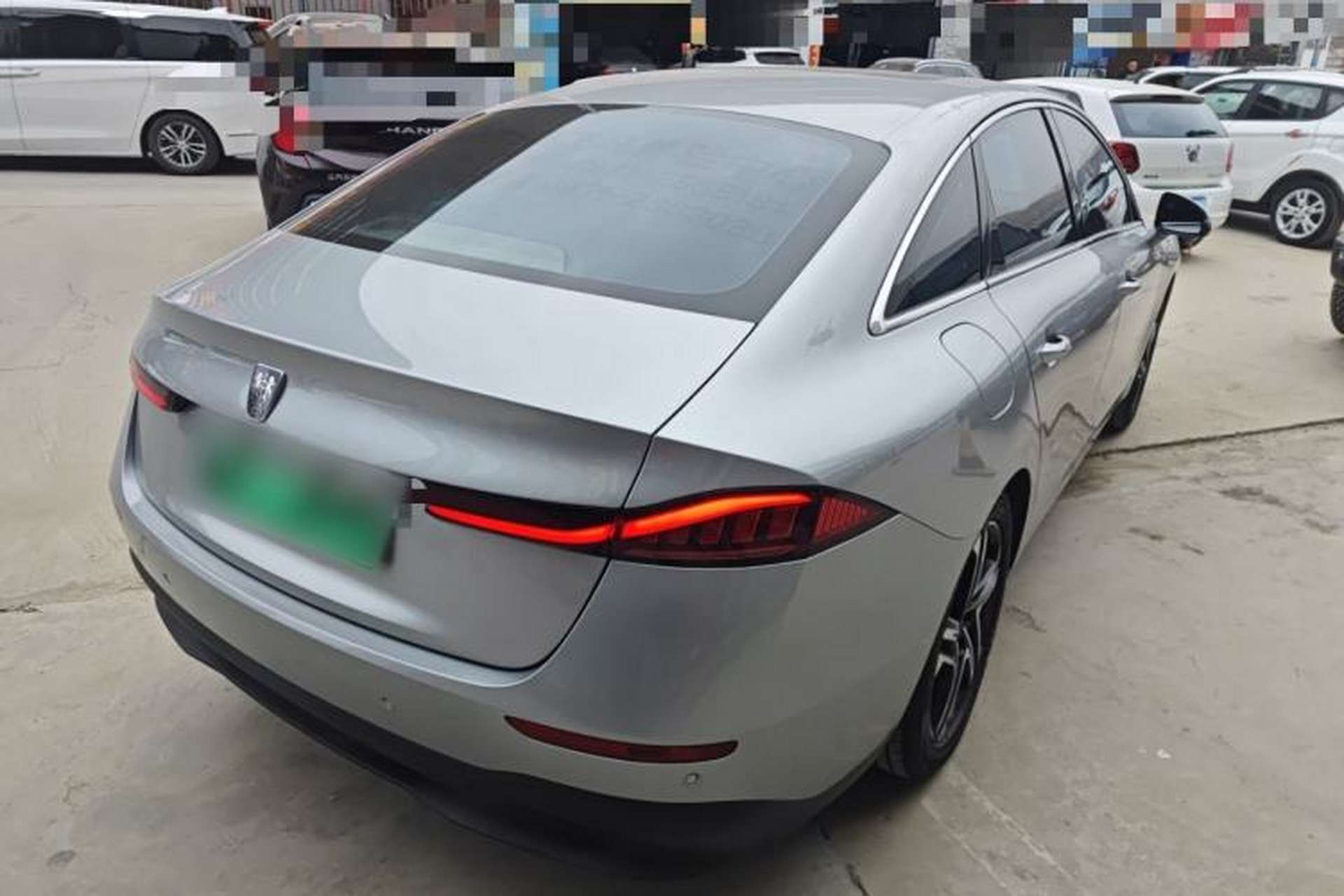 Used Roewe D7 2023 DMH 125km Flagship Edition Rear Right 45 Deg