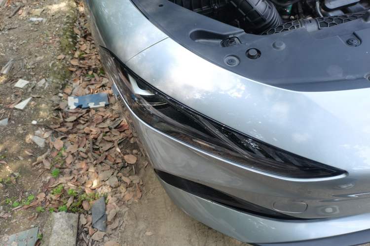 Used Roewe D7 2023 DMH 125km Flagship Edition Right Front Headlight