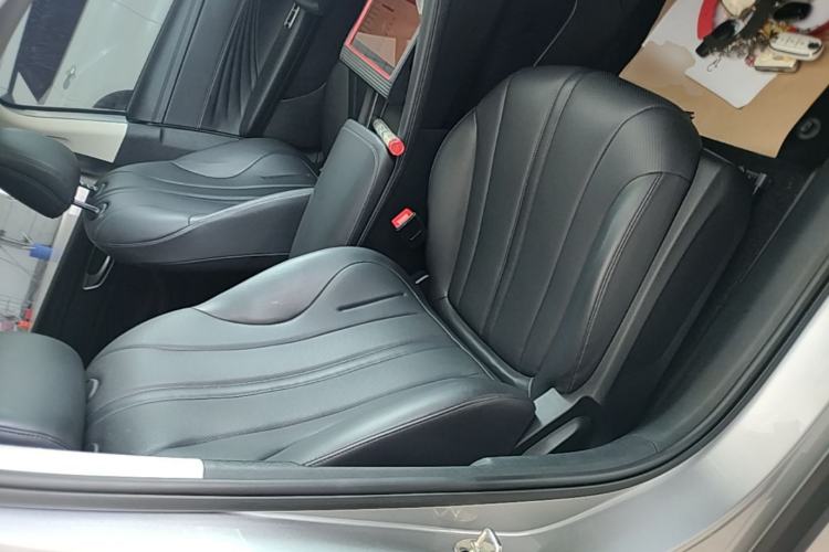 Used Roewe D7 2023 DMH 125km Superior Edition Right Front Seat