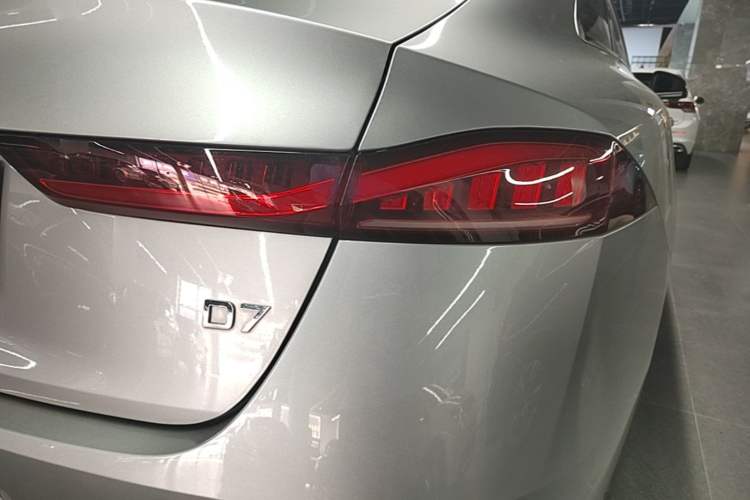 Used Roewe D7 2023 DMH 125km Flagship Edition Right Rear Taillight