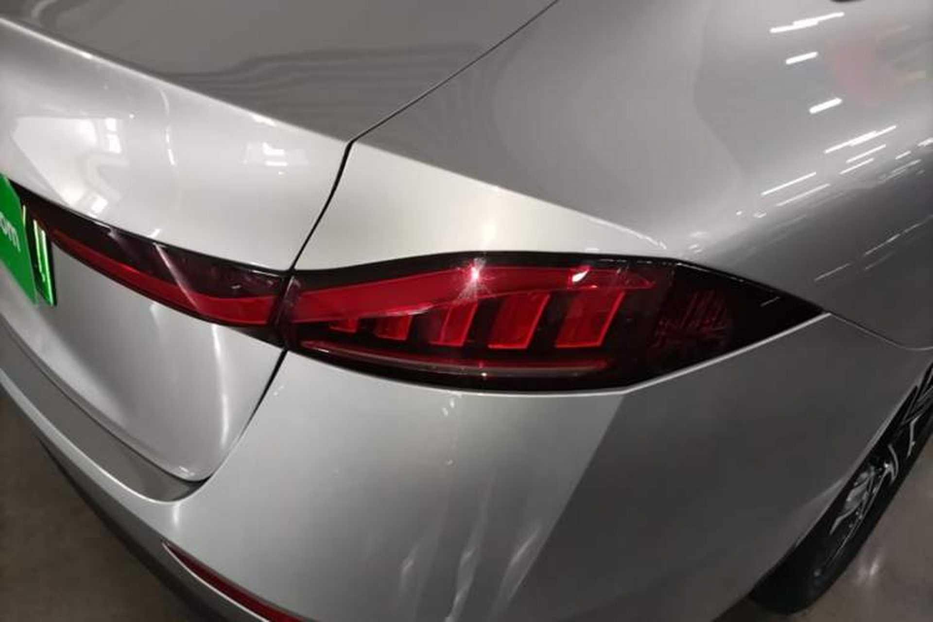Used Roewe D7 2023 DMH 125km Flagship Edition Right Rear Taillight