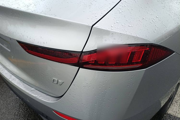 Used Roewe D7 2023 DMH 125km Excellence Edition Right Rear Taillight