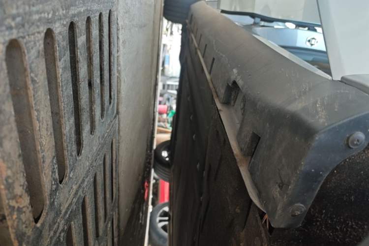 Used Roewe D7 2023 DMH 125km Flagship Edition Right Side Sill