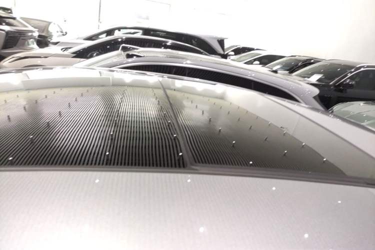 Used Roewe D7 2023 DMH 125km Flagship Edition Roof