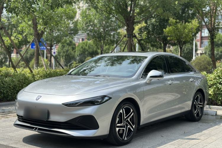 Used Roewe D7 2023 DMH 125km Flagship Edition Guazi used car, China used car export, Used car for sale, Used  cars, Cheapest cars for sale