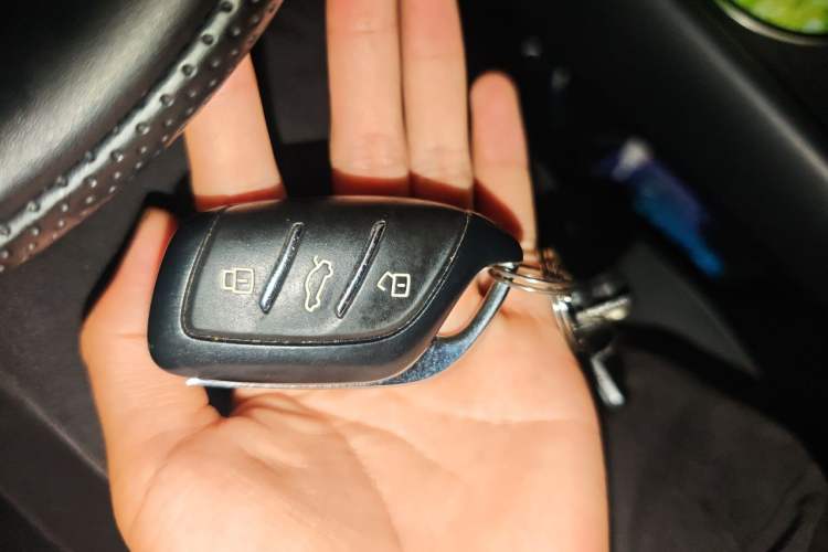 Used Roewe D7 2023 EV 510km Rear-Drive Flagship Edition Vehicle Key