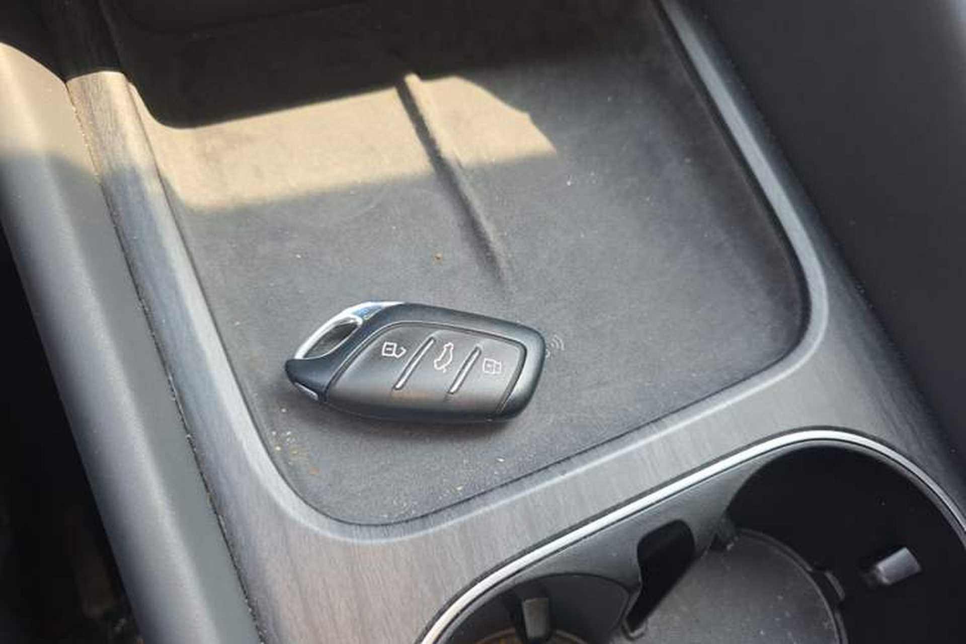 Used Roewe D7 2023 DMH 125km Flagship Edition Vehicle Key