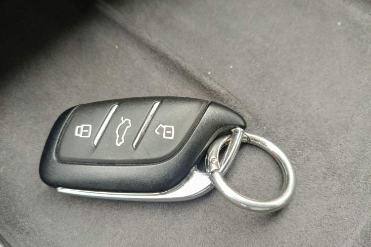 Used Roewe D7 2023 DMH 125km Excellence Edition Vehicle Key