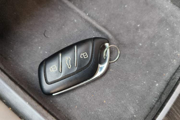 Used Roewe D7 2023 EV 510km Rear-Drive Flagship Edition Vehicle Key