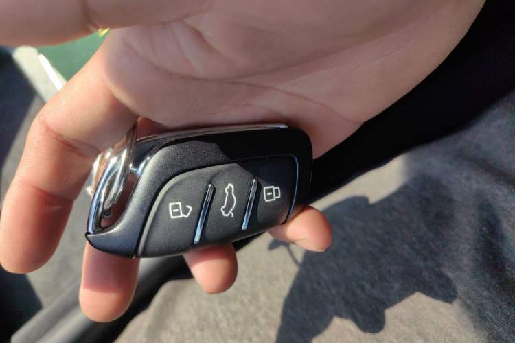 Used Roewe D7 2023 DMH 125km Excellence Edition Vehicle Key