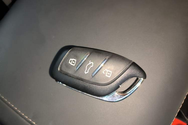 Used Roewe D7 2023 DMH 125km Excellence Edition Vehicle Key