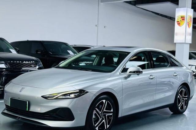 Used Roewe D7 2023 DMH 125km Flagship Edition