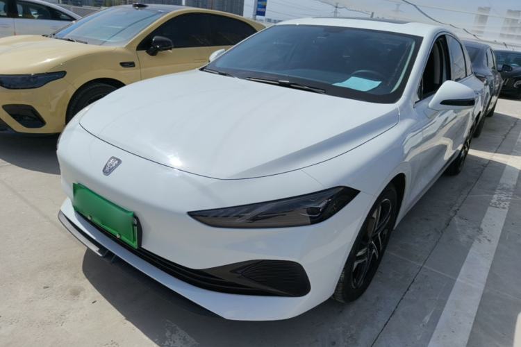 Roewe D7 2023 DMH 125km Superior Edition