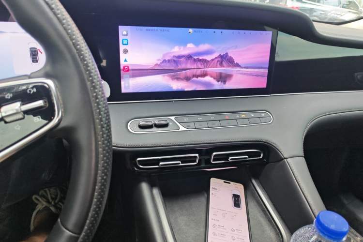 Used Roewe D7 2023 DMH 125km Superior Edition Audio And AC Panel