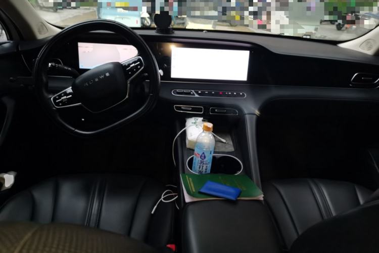 Used Roewe D7 2023 DMH 125km Superior Edition Center Console