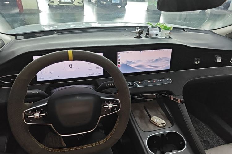 Used Roewe D7 2023 DMH 125km Excellence Edition Center Console