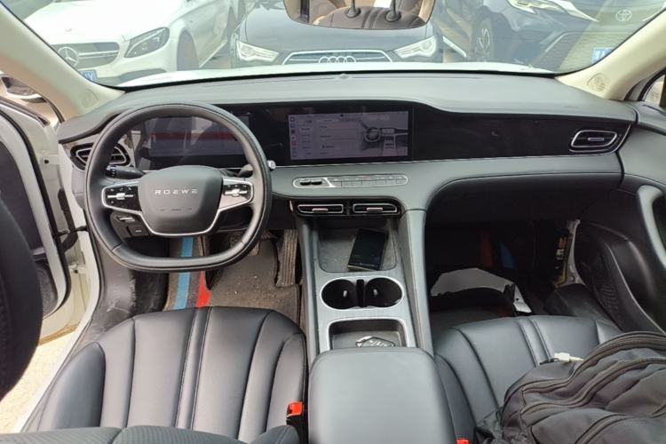 Used Roewe D7 2023 DMH 125km Superior Edition Center Console