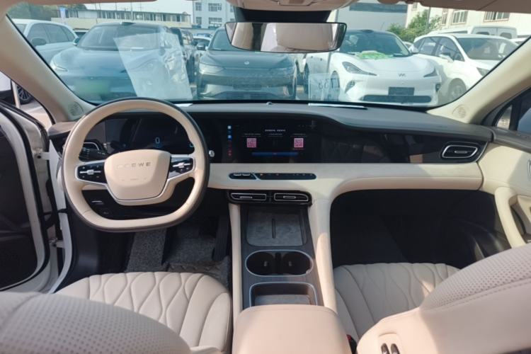 Used Roewe D7 2023 EV 510km Rear-Drive Flagship Edition Center Console