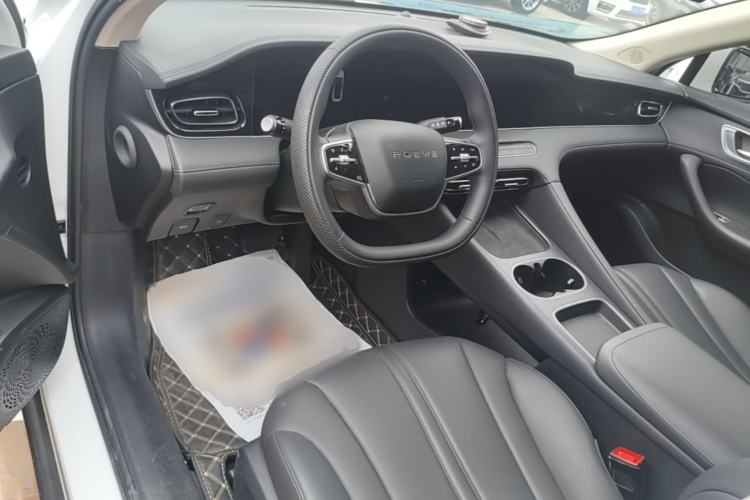Used Roewe D7 2023 DMH 125km Superior Edition Center Console