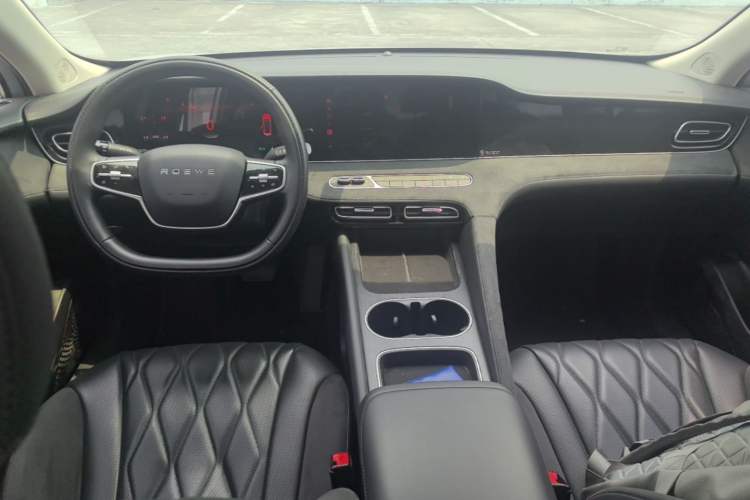 Used Roewe D7 2023 DMH 125km Excellence Edition Center Console