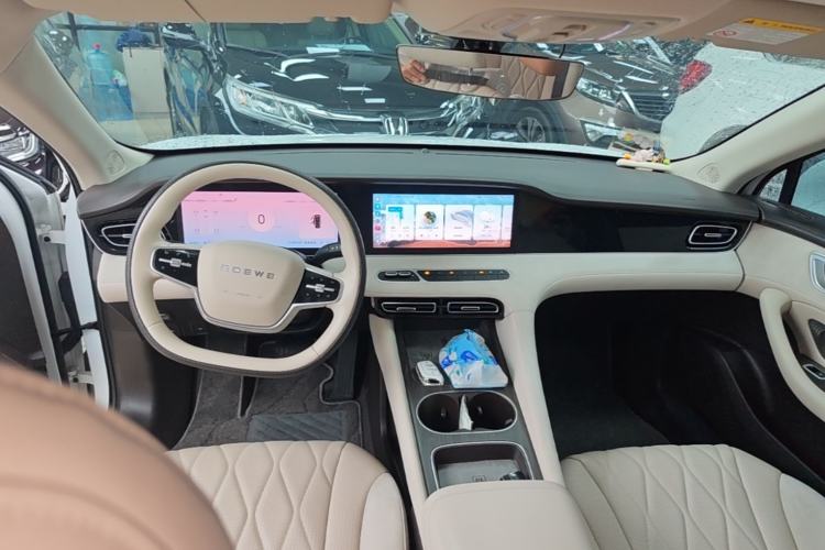 Used Roewe D7 2023 DMH 125km Excellence Edition Center Console